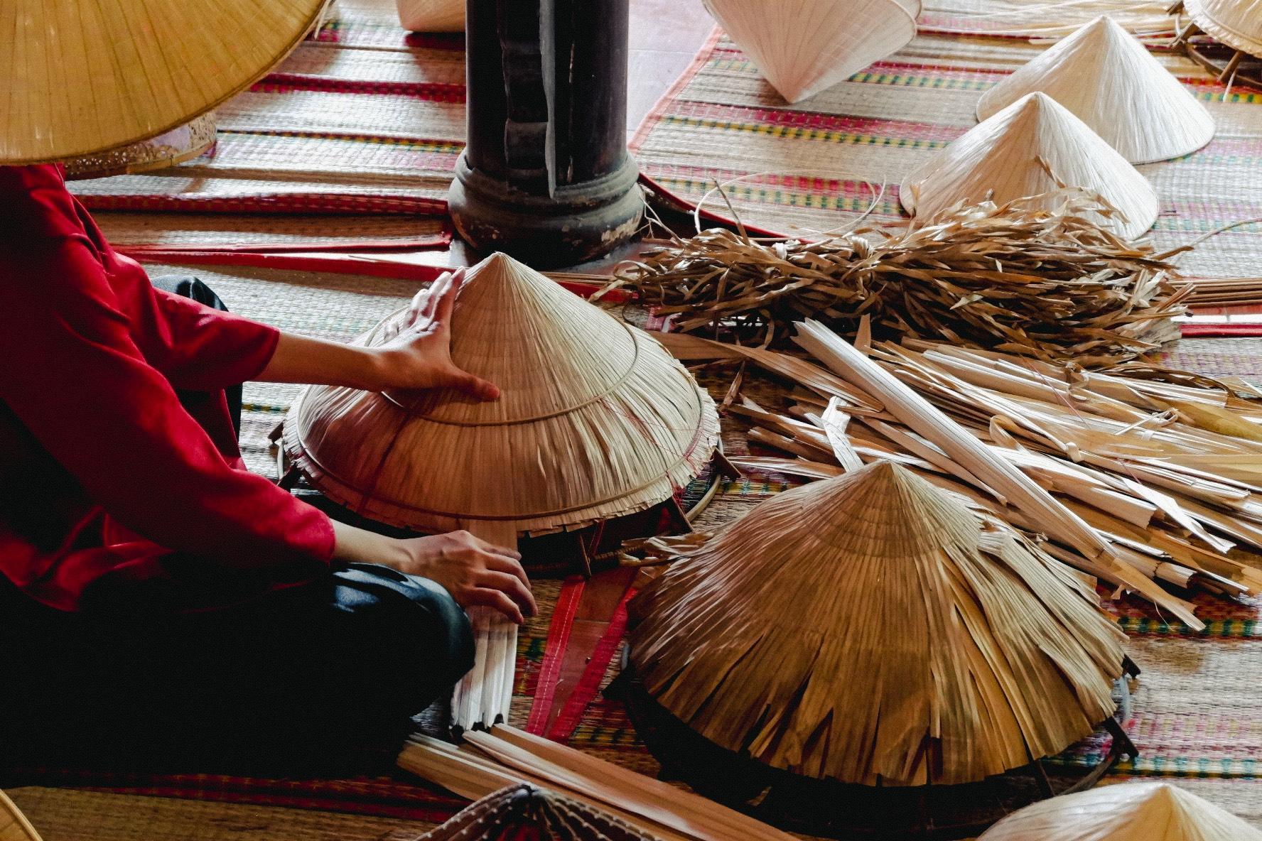 Traditional Vietnamese Conical Hat Making Workshop